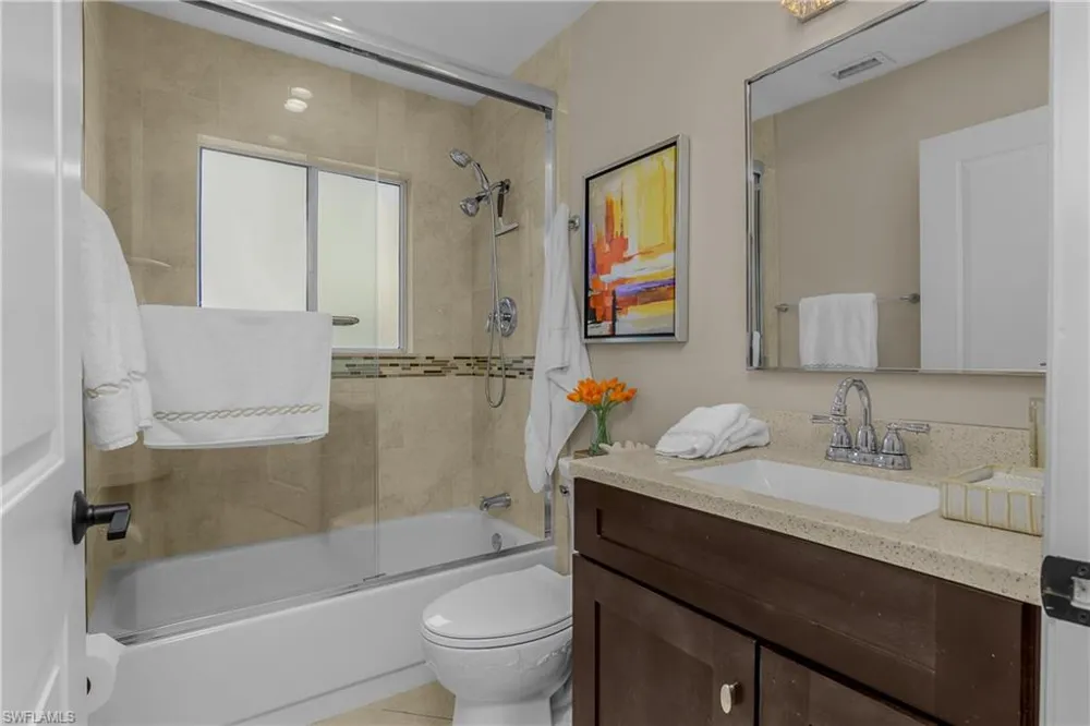 7725 Jewel Lane #201 Naples, FL 34109