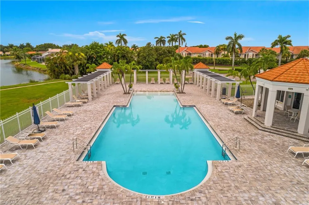 7725 Jewel Lane #201 Naples, FL 34109