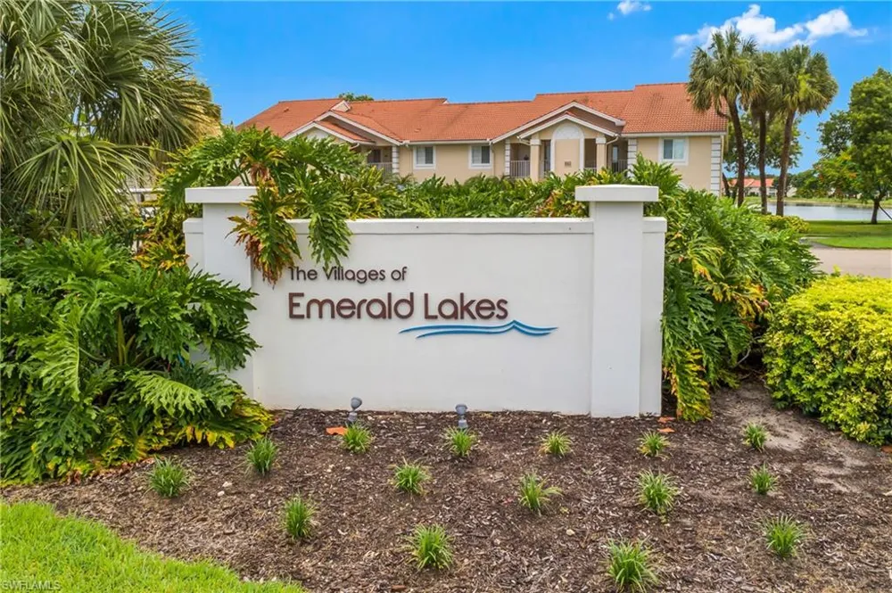 7725 Jewel Lane #201 Naples, FL 34109