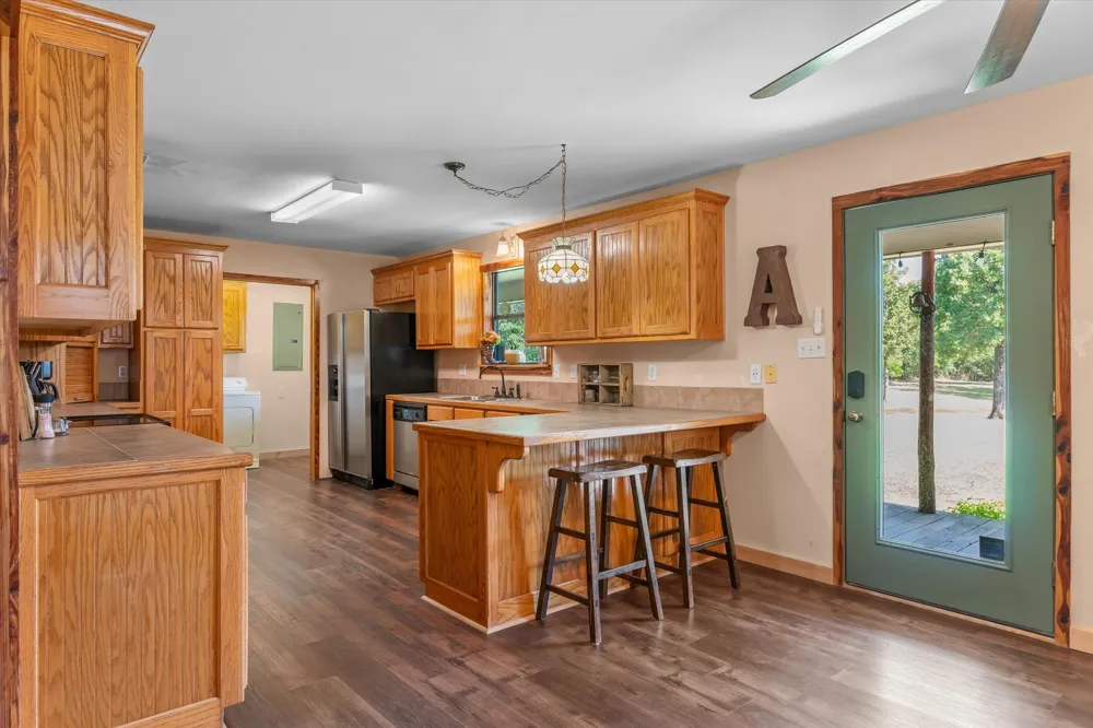 299 VZ 1716 Grand Saline, TX 75140