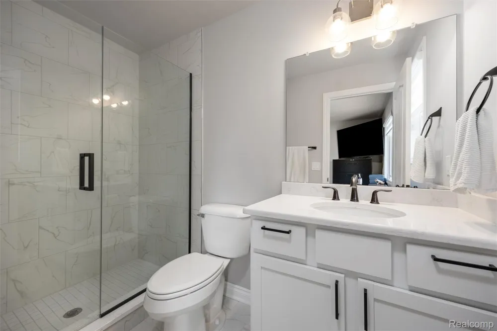 6002 Monarch Clarkston City, MI 48348