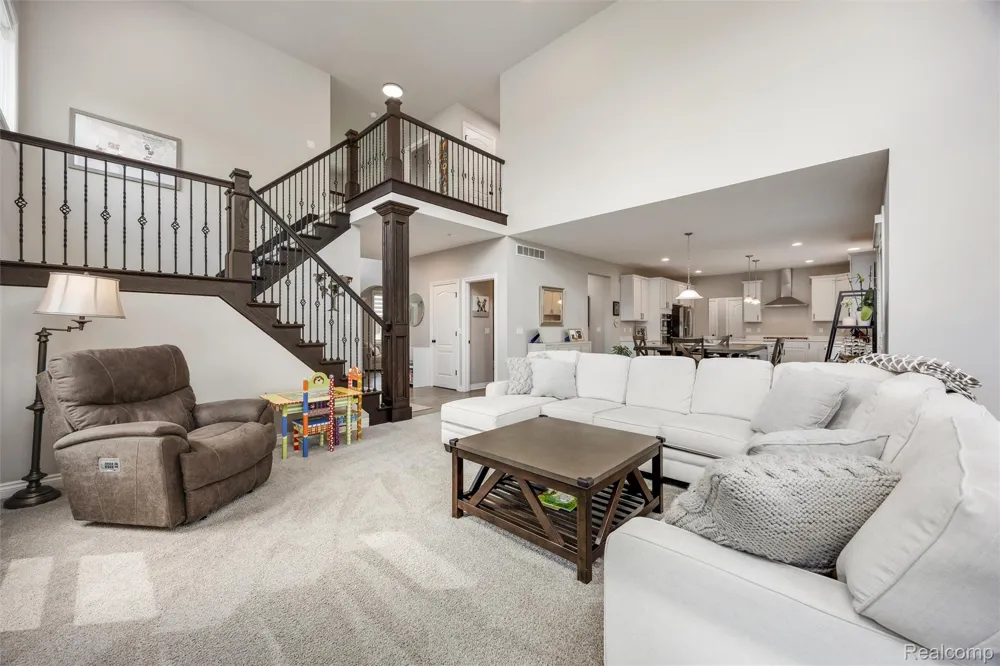 6002 Monarch Clarkston City, MI 48348