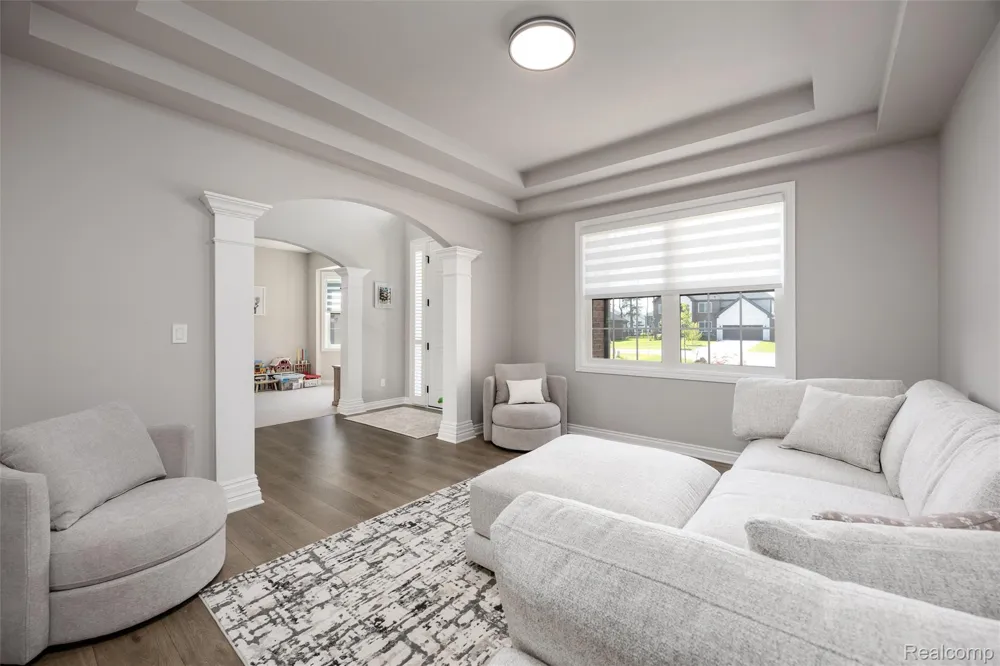 6002 Monarch Clarkston City, MI 48348