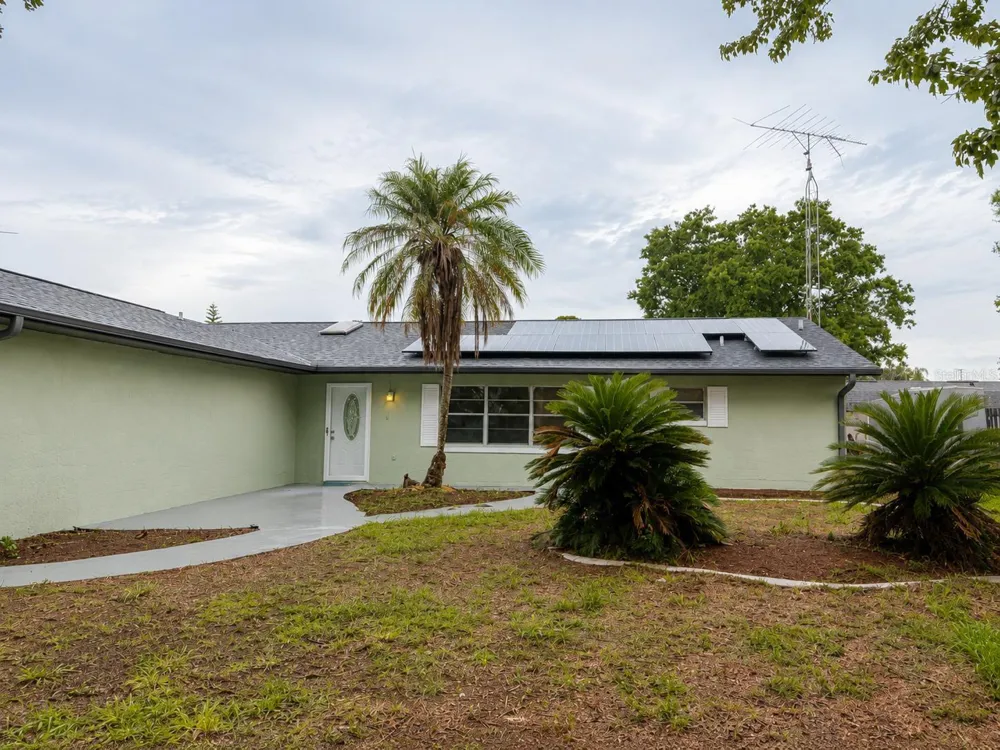 4401 MADERIA AVENUE Sebring, FL 33872