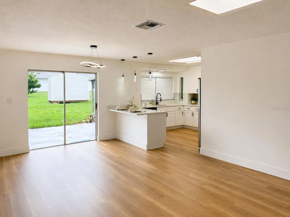 4401 MADERIA AVENUE Sebring, FL 33872