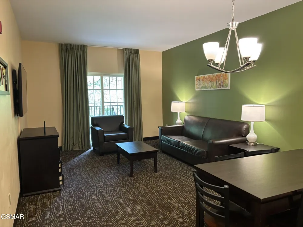 225 Collier Drive #UNIT 1313 Sevierville, TN 37862