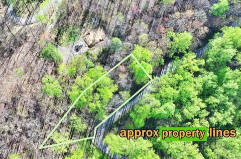 6 Emerald Springs Loop