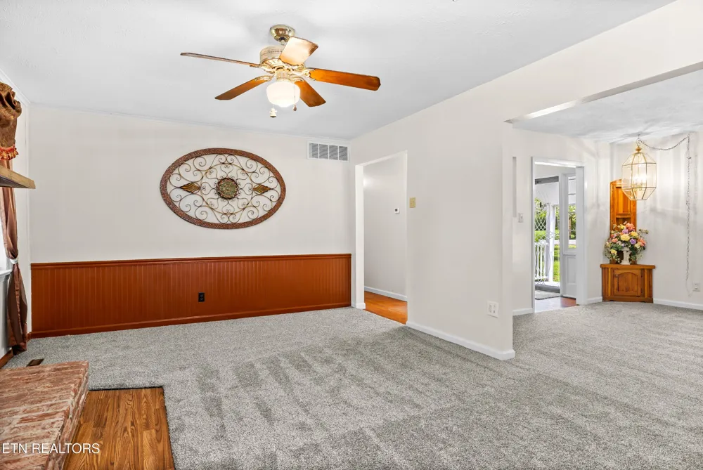 4209 Doris Circle Knoxville, TN 37918