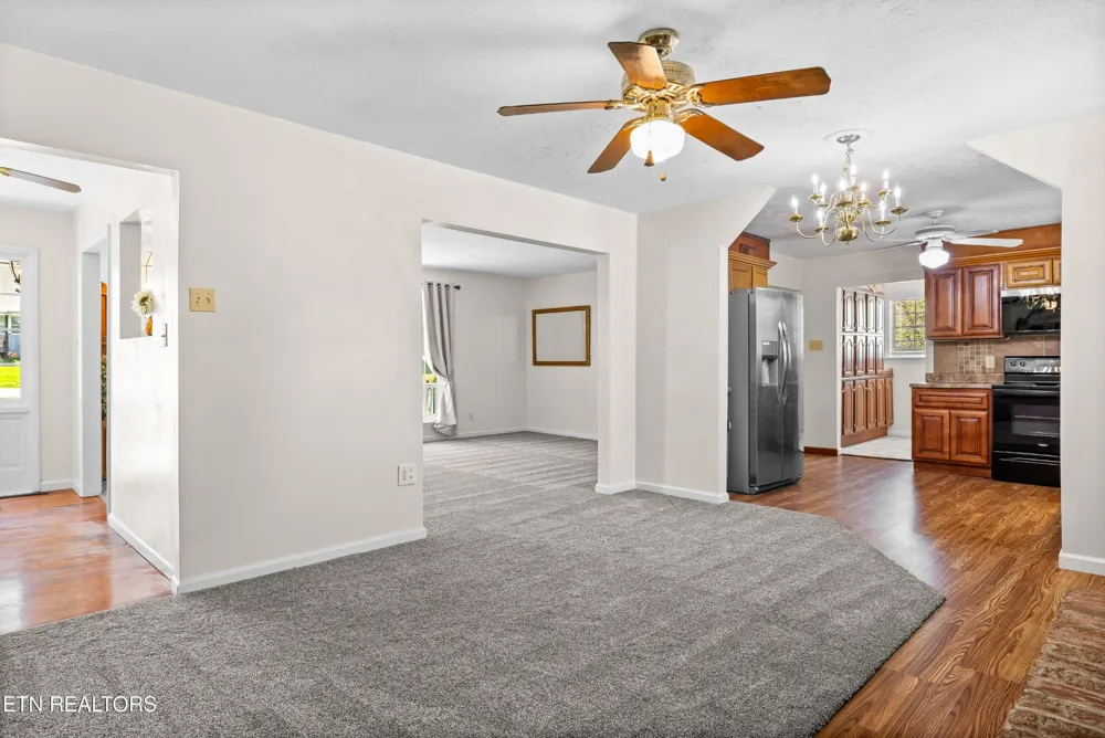 4209 Doris Circle Knoxville, TN 37918