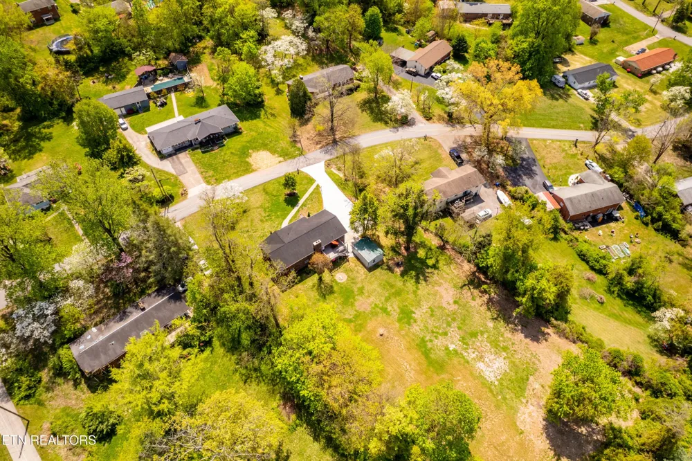 4209 Doris Circle Knoxville, TN 37918