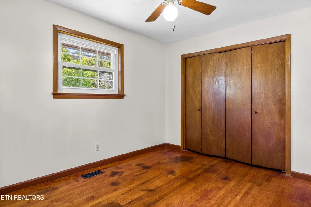 4209 Doris Circle Knoxville, TN 37918