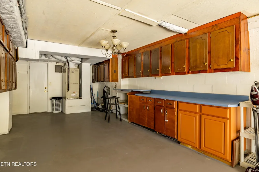 4209 Doris Circle Knoxville, TN 37918