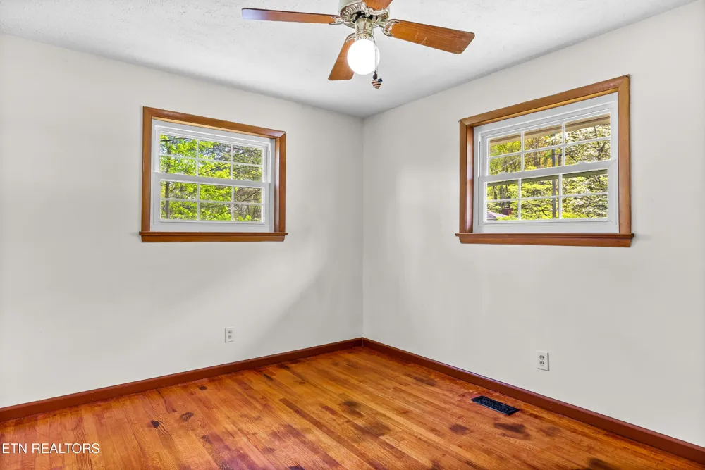 4209 Doris Circle Knoxville, TN 37918