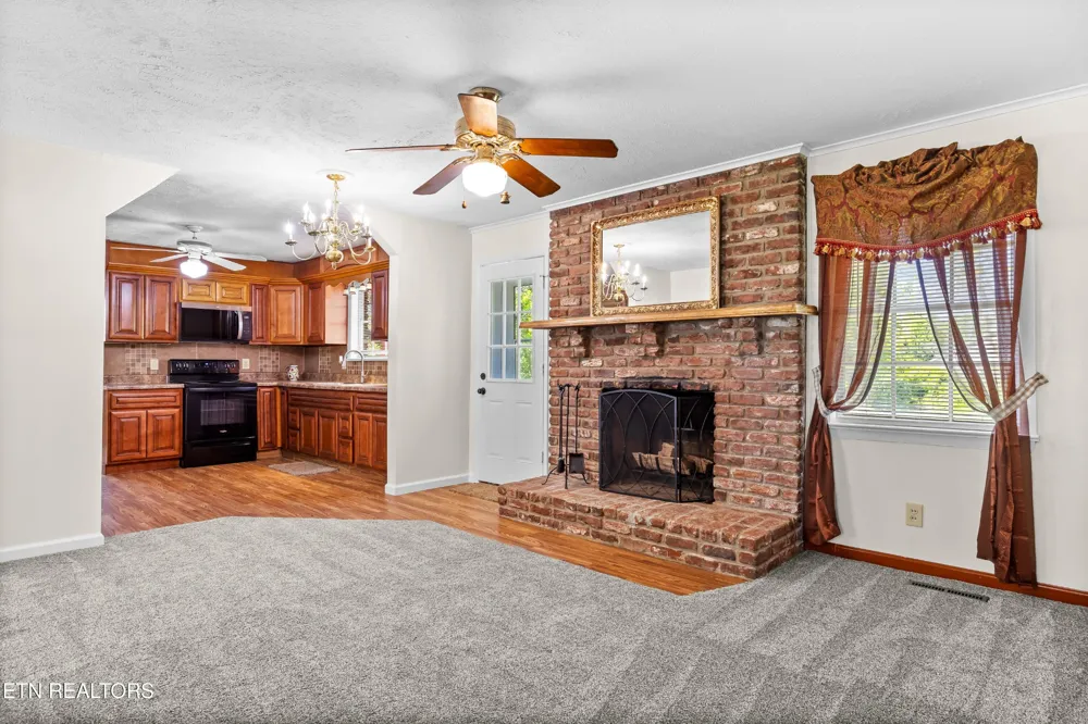4209 Doris Circle Knoxville, TN 37918