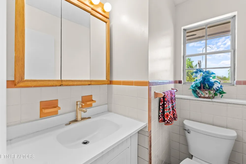 4209 Doris Circle Knoxville, TN 37918