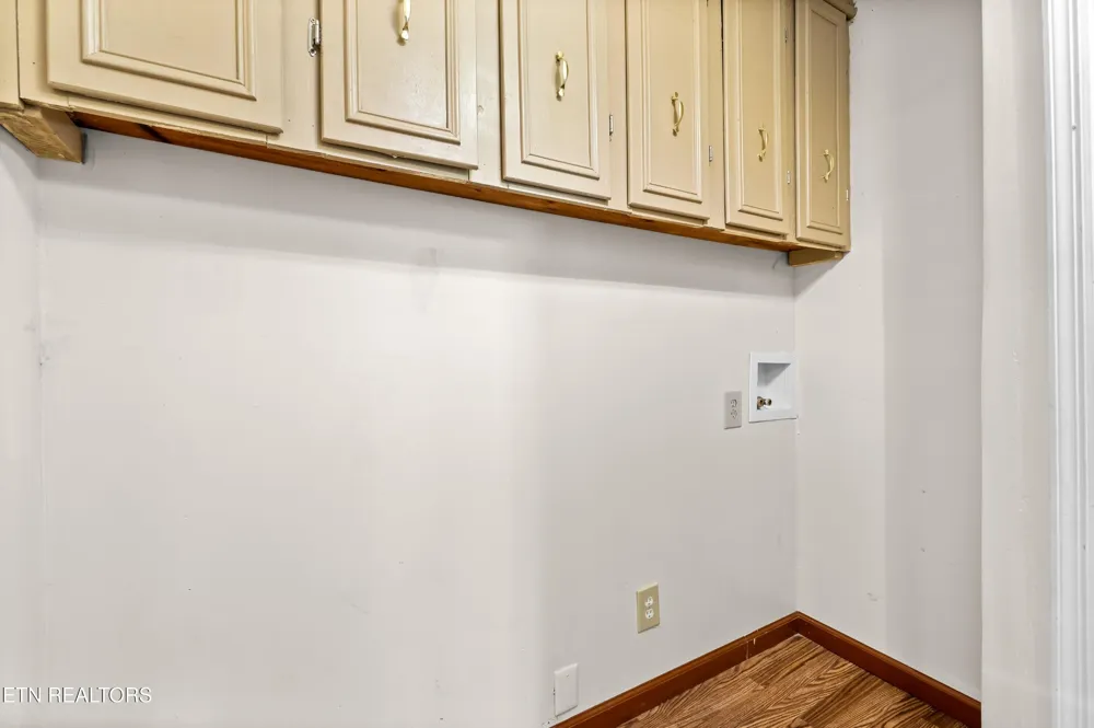 4209 Doris Circle Knoxville, TN 37918