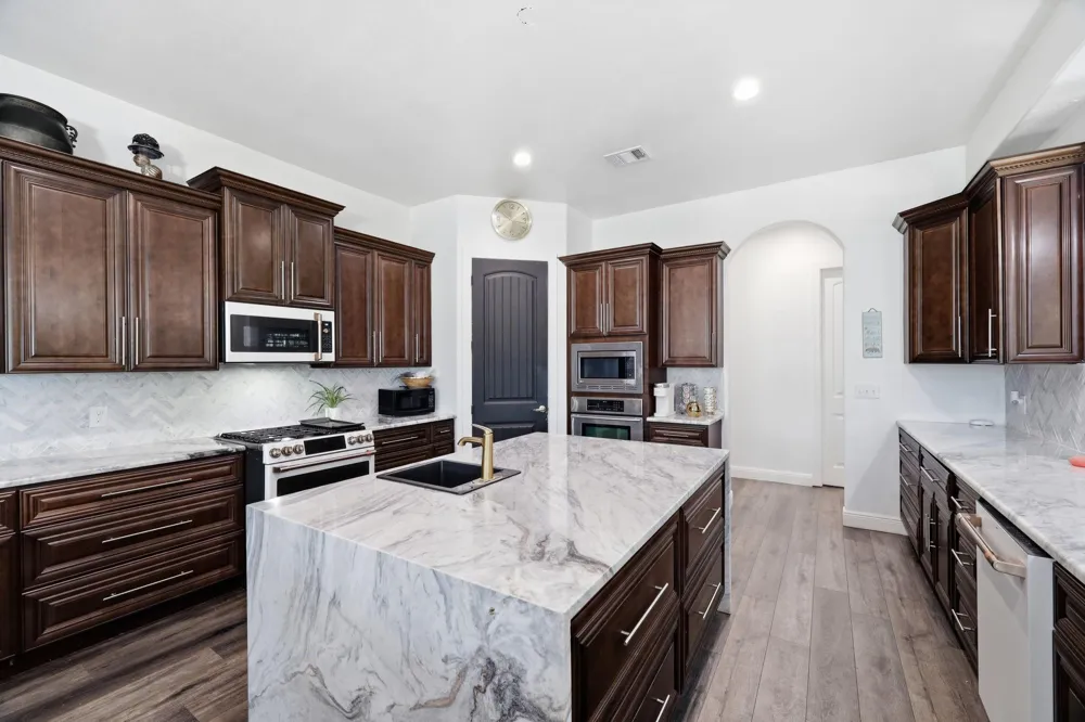 535 W Ansley Boulevard San Antonio, TX 78221