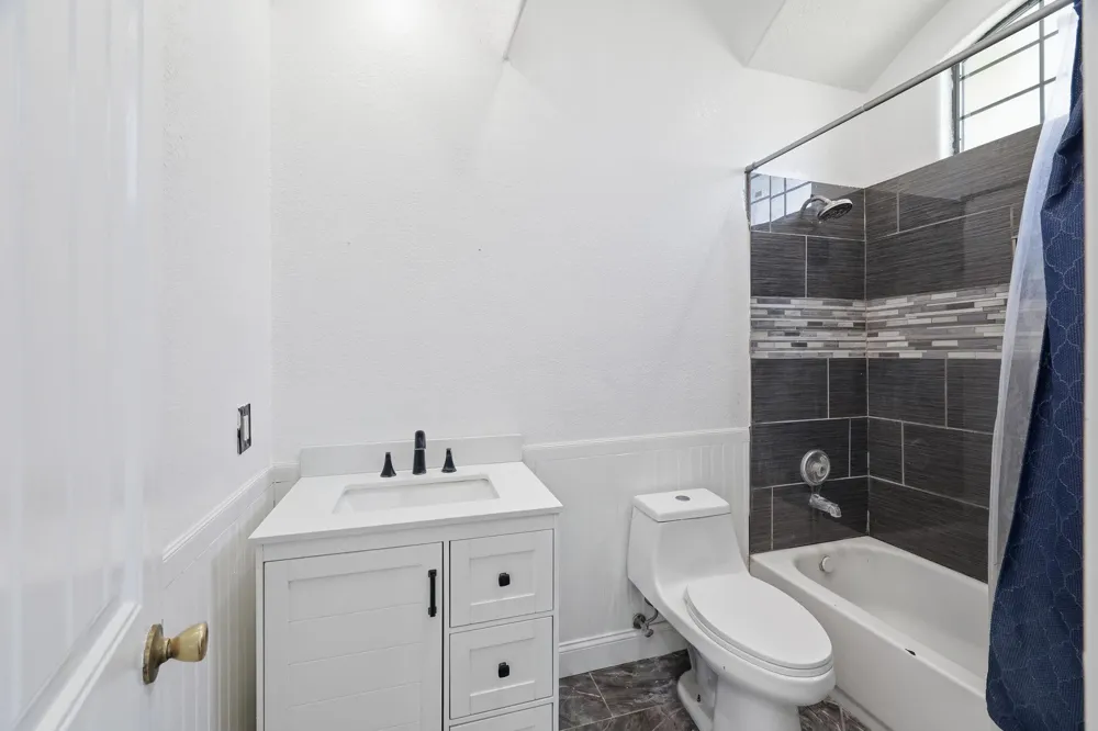 535 W Ansley Boulevard San Antonio, TX 78221