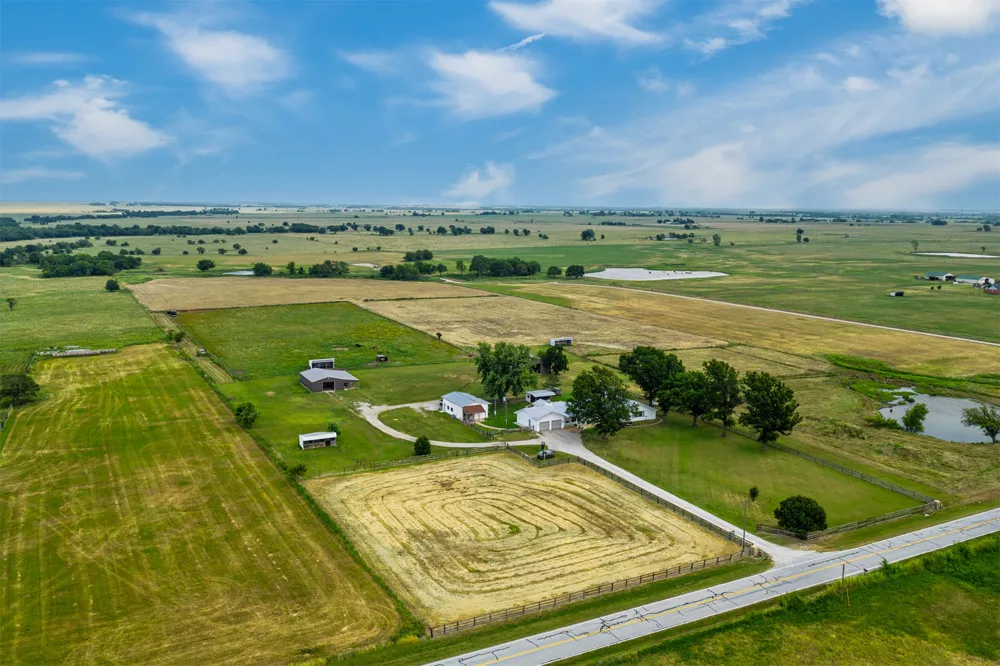 3947 E 340 ROAD Talala, OK 74080