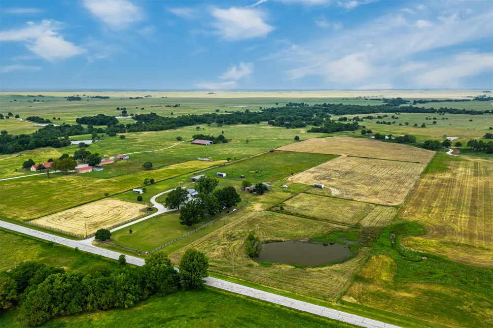 3947 E 340 ROAD Talala, OK 74080