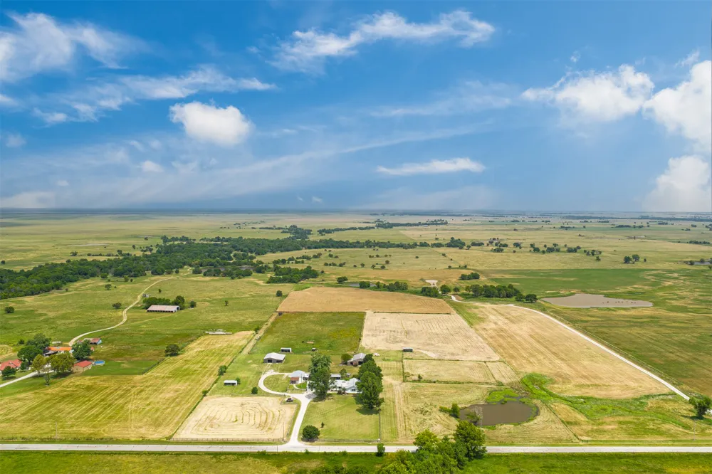3947 E 340 ROAD Talala, OK 74080