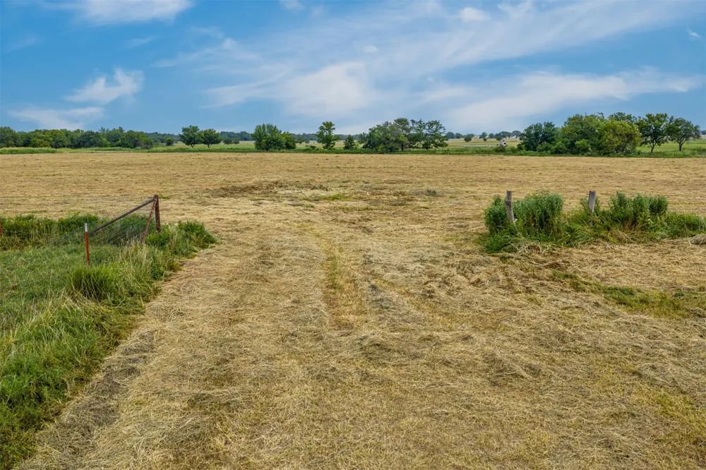 3947 E 340 ROAD Talala, OK 74080