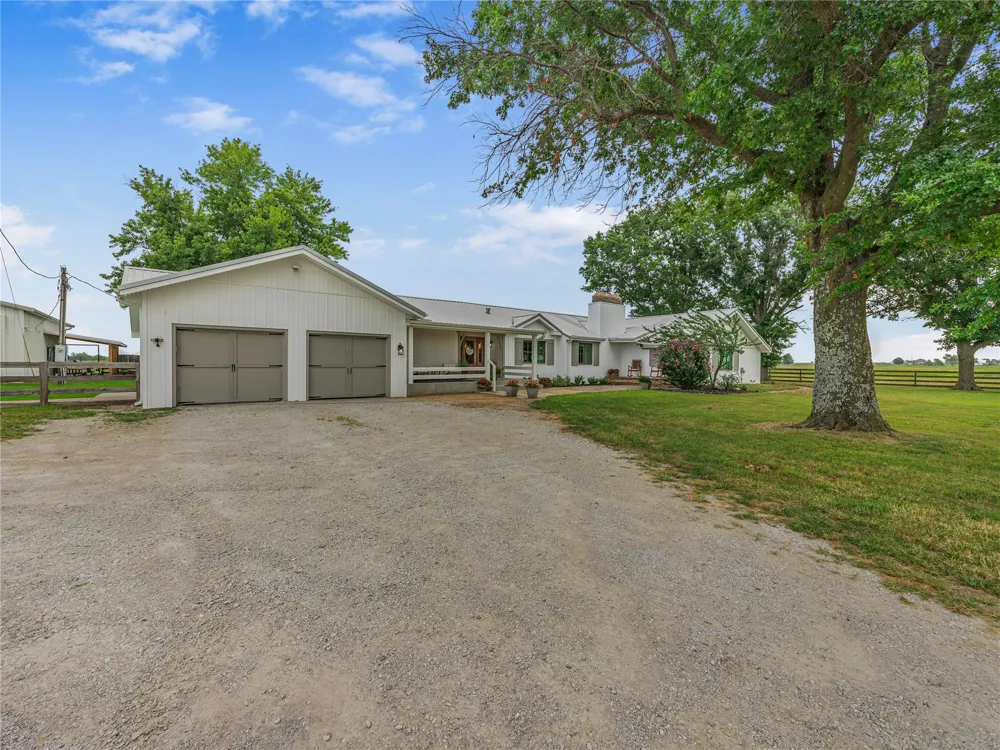 3947 E 340 ROAD Talala, OK 74080