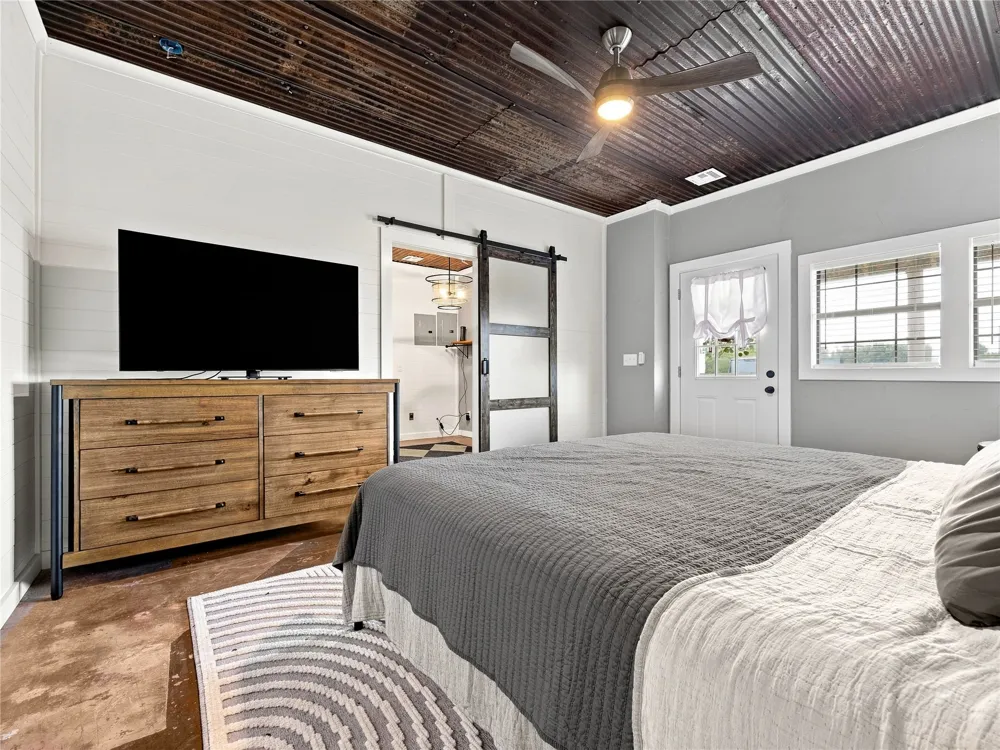 3947 E 340 ROAD Talala, OK 74080