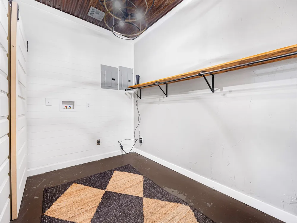 3947 E 340 ROAD Talala, OK 74080