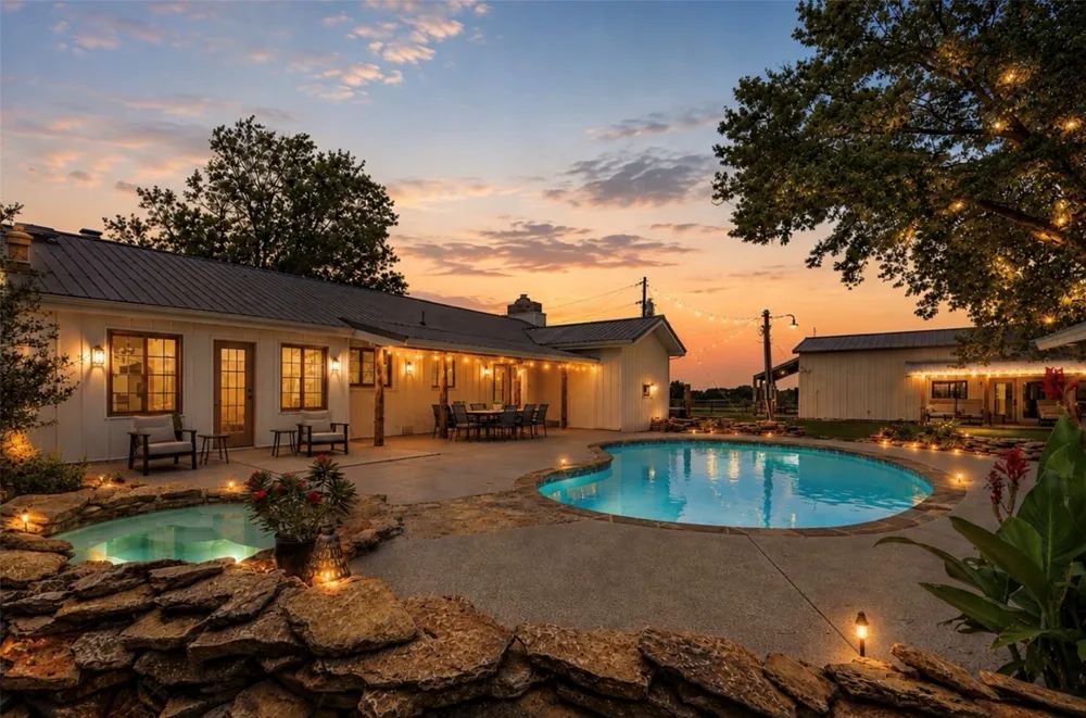 3947 E 340 ROAD Talala, OK 74080