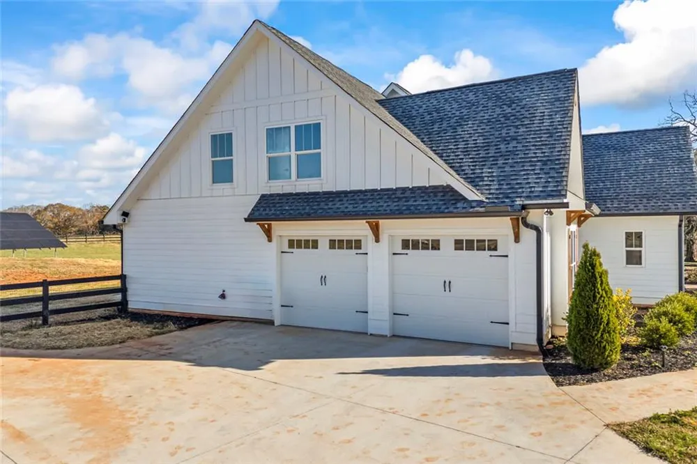 7588 Highway 98 W Road Commerce, GA 30530
