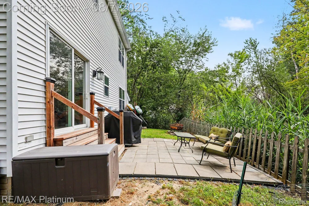 2327 Hammerslea Road Orion Charter Township, MI 48359