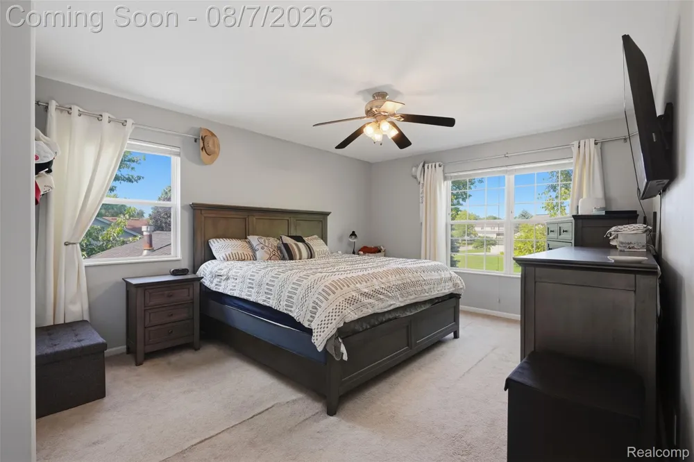1124 Somerville Drive Oxford Charter Township, MI 48371