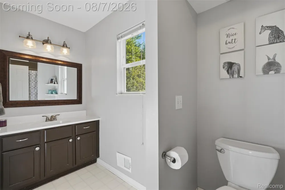 1124 Somerville Drive Oxford Charter Township, MI 48371