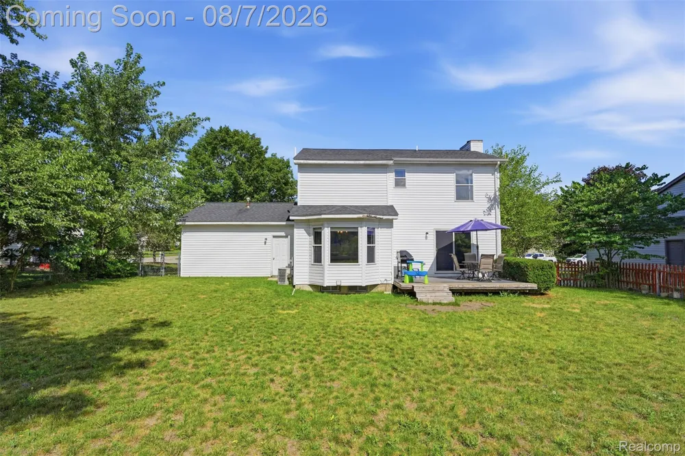 1124 Somerville Drive Oxford Charter Township, MI 48371
