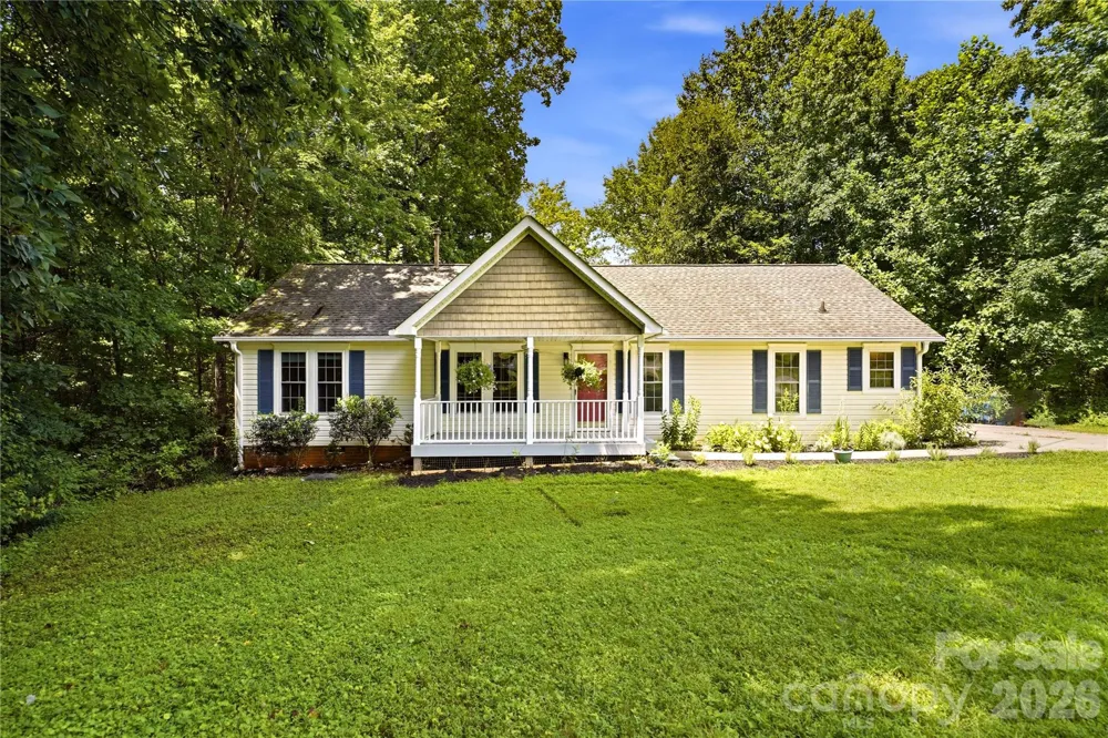 3555 Lake Bluff Drive Sherrills Ford, NC 28673