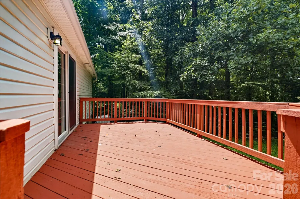 3555 Lake Bluff Drive Sherrills Ford, NC 28673