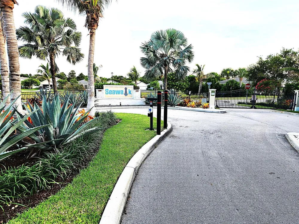 2841 NE BREEZEWAY CIRCLE Jensen Beach, FL 34957