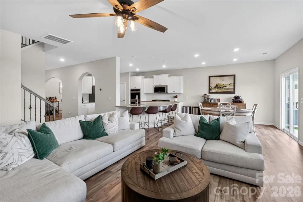 252 Kennerly Center Drive Mooresville, NC 28115