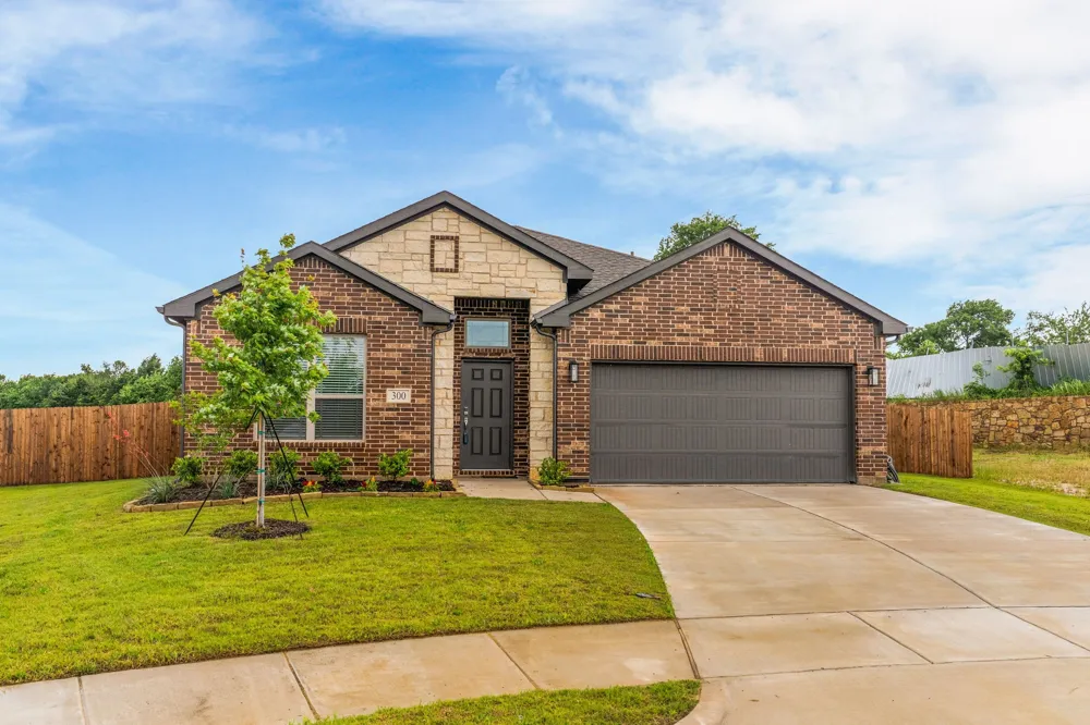 300 Heritage Grove Road Blue Ridge, TX 75424