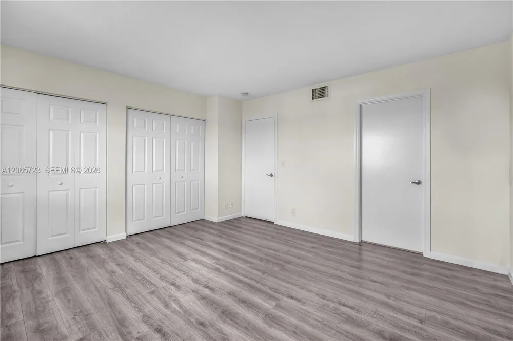 3698 San Simeon Cir Weston, FL 33331