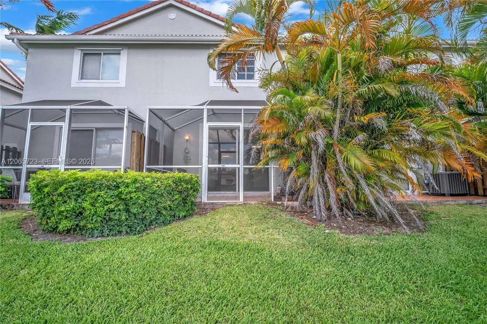 3698 San Simeon Cir Weston, FL 33331
