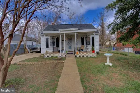 2924 VIRGINIA AVENUE