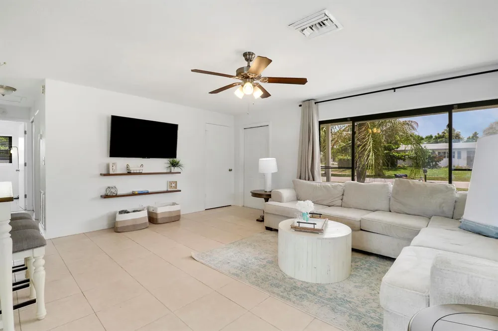 3539 Everglades Road Palm Beach Gardens, FL 33410