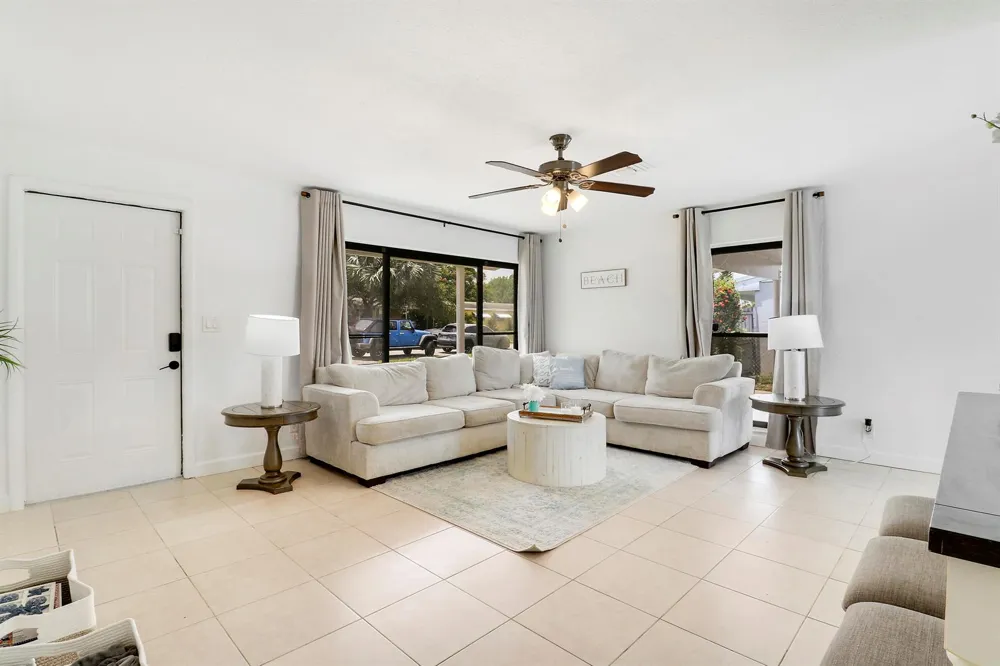 3539 Everglades Road Palm Beach Gardens, FL 33410