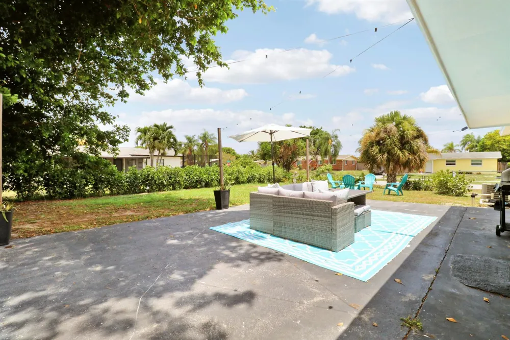3539 Everglades Road Palm Beach Gardens, FL 33410