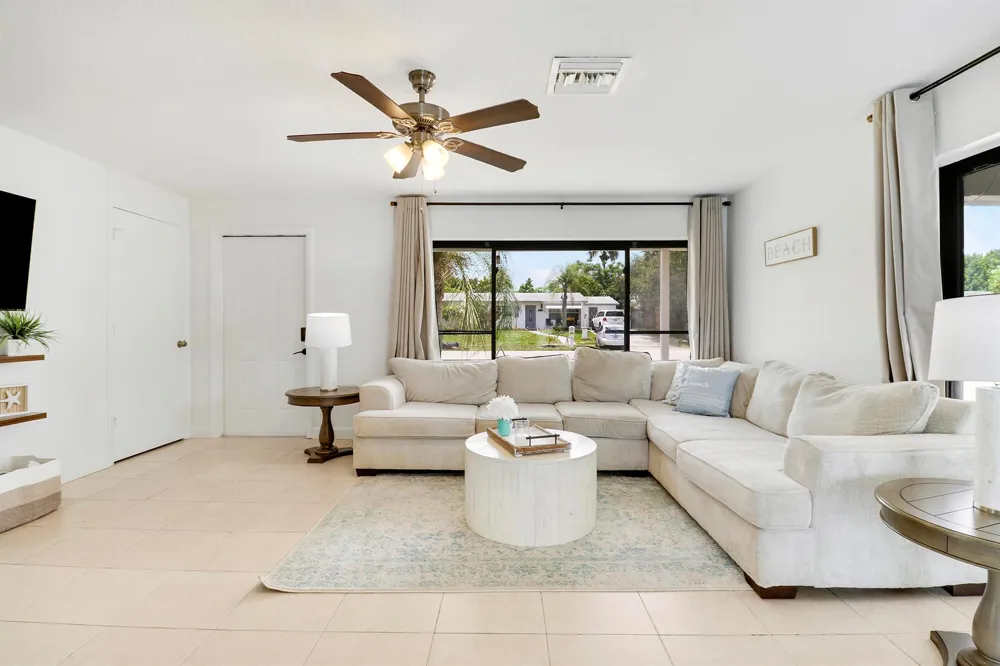 3539 Everglades Road Palm Beach Gardens, FL 33410