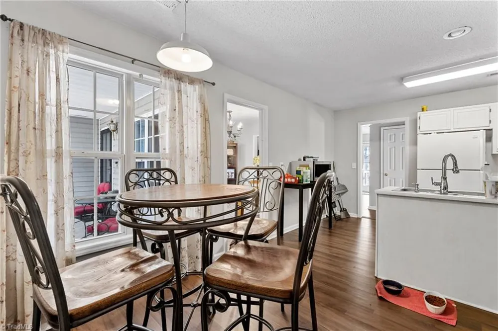 3009 Brookrun Drive Jamestown, NC 27282