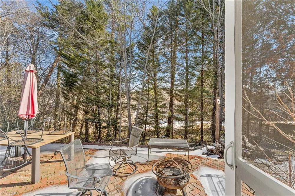 3009 Brookrun Drive Jamestown, NC 27282