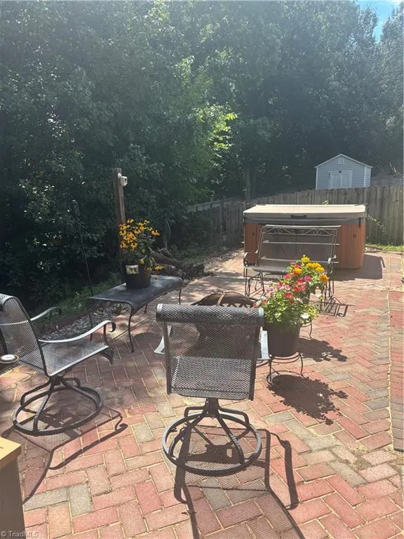 3009 Brookrun Drive Jamestown, NC 27282